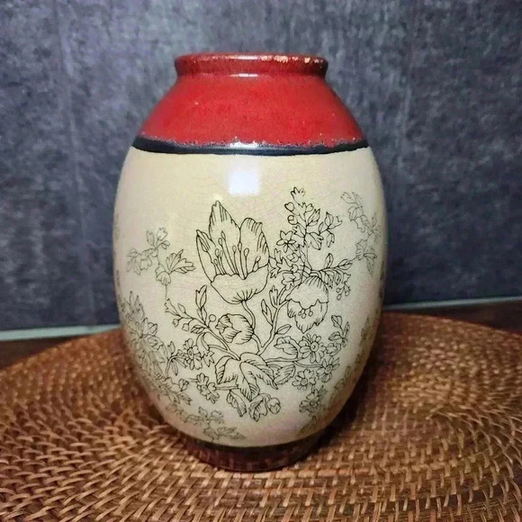 Red White Pottery Crackle Finish Flower Lotus Vase Statue 9"H x 4"W - Picture 1 of 6